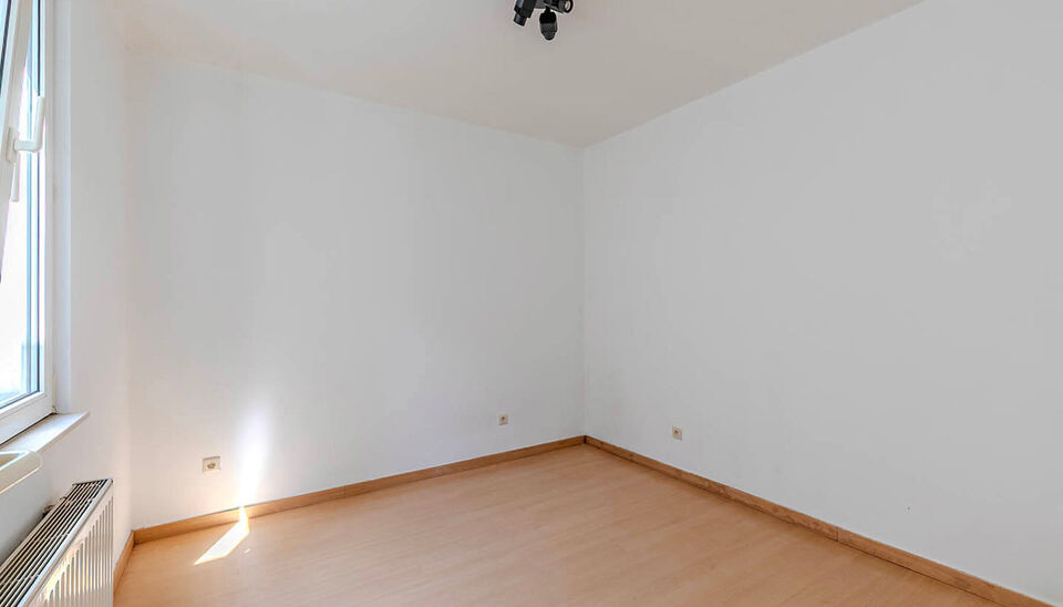 Appartementsgebouw te koop in Antwerpen Deurne