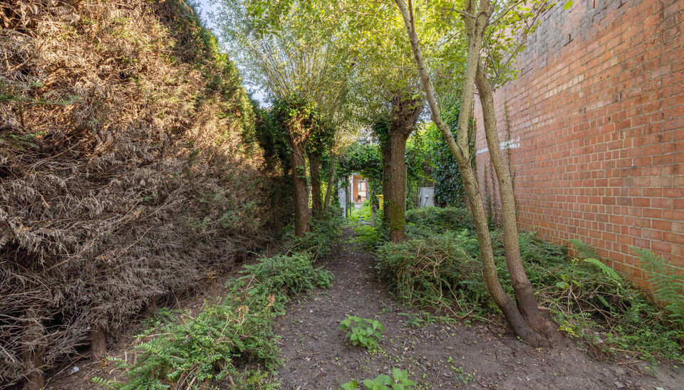 Commercieel gelijkvloers te koop in Nijlen