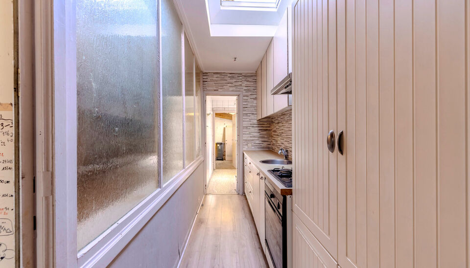 Gebouw voor gemengd gebruik te koop in Lier