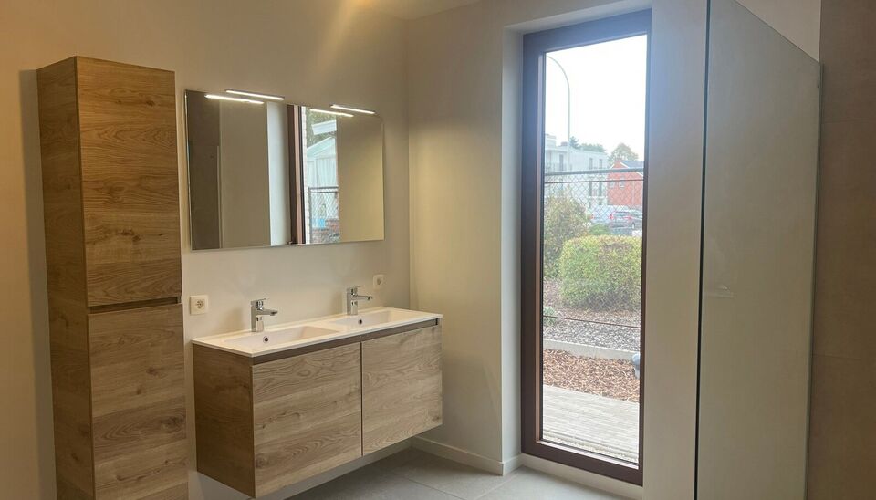 Gelijkvloerse verdieping te huur in Grobbendonk Bouwel