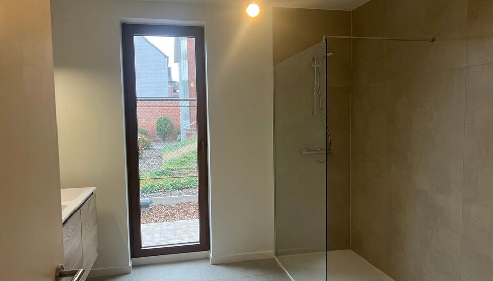 Gelijkvloerse verdieping te huur in Grobbendonk Bouwel