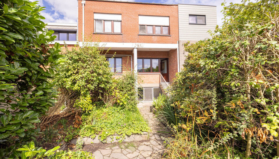 Gelijkvloerse verdieping te koop in Lier