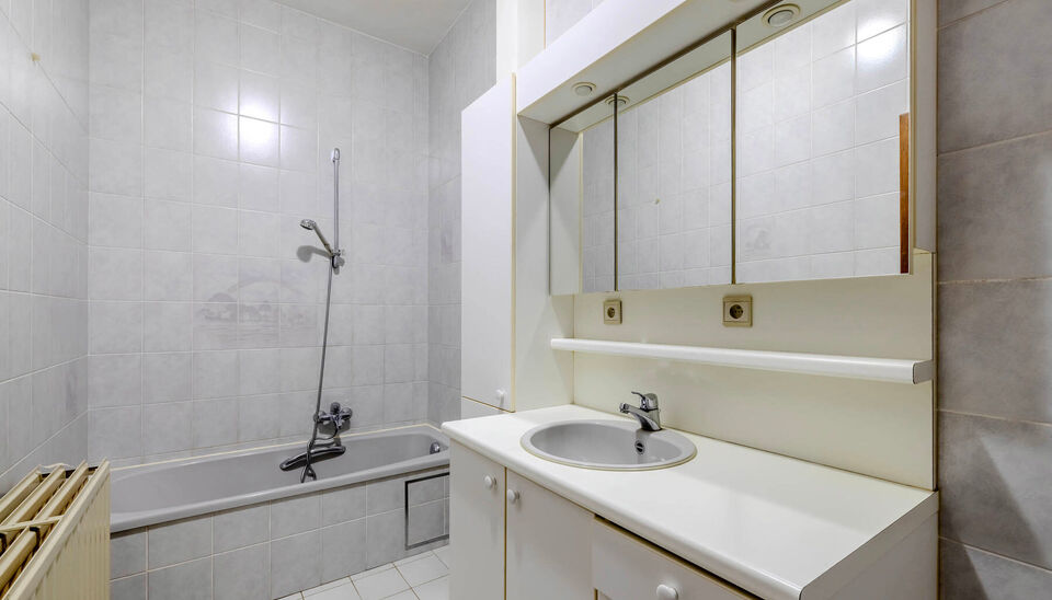 Gelijkvloerse verdieping te koop in Lier